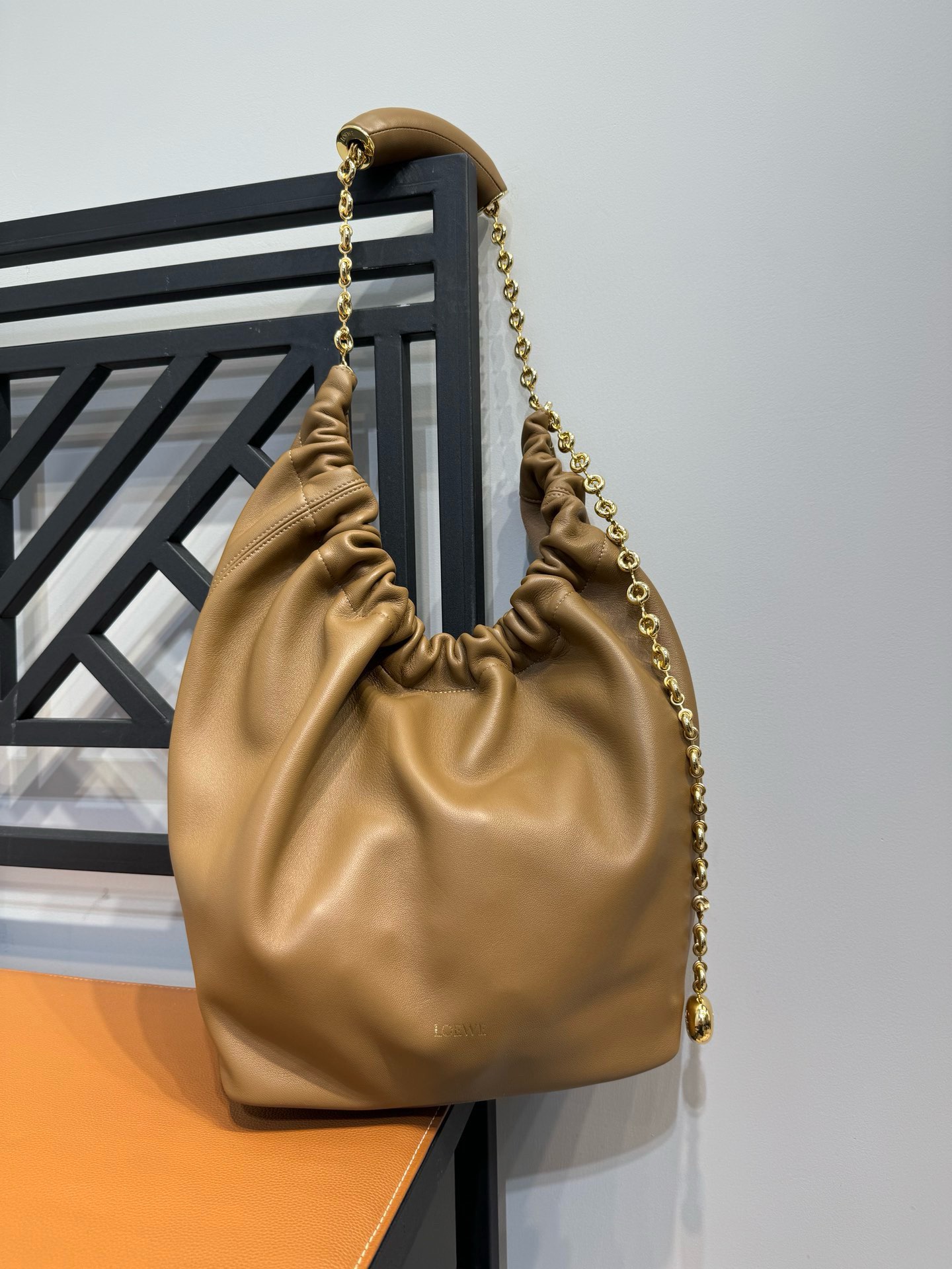 Loewe Squeeze Bag-34*33*13.5CM