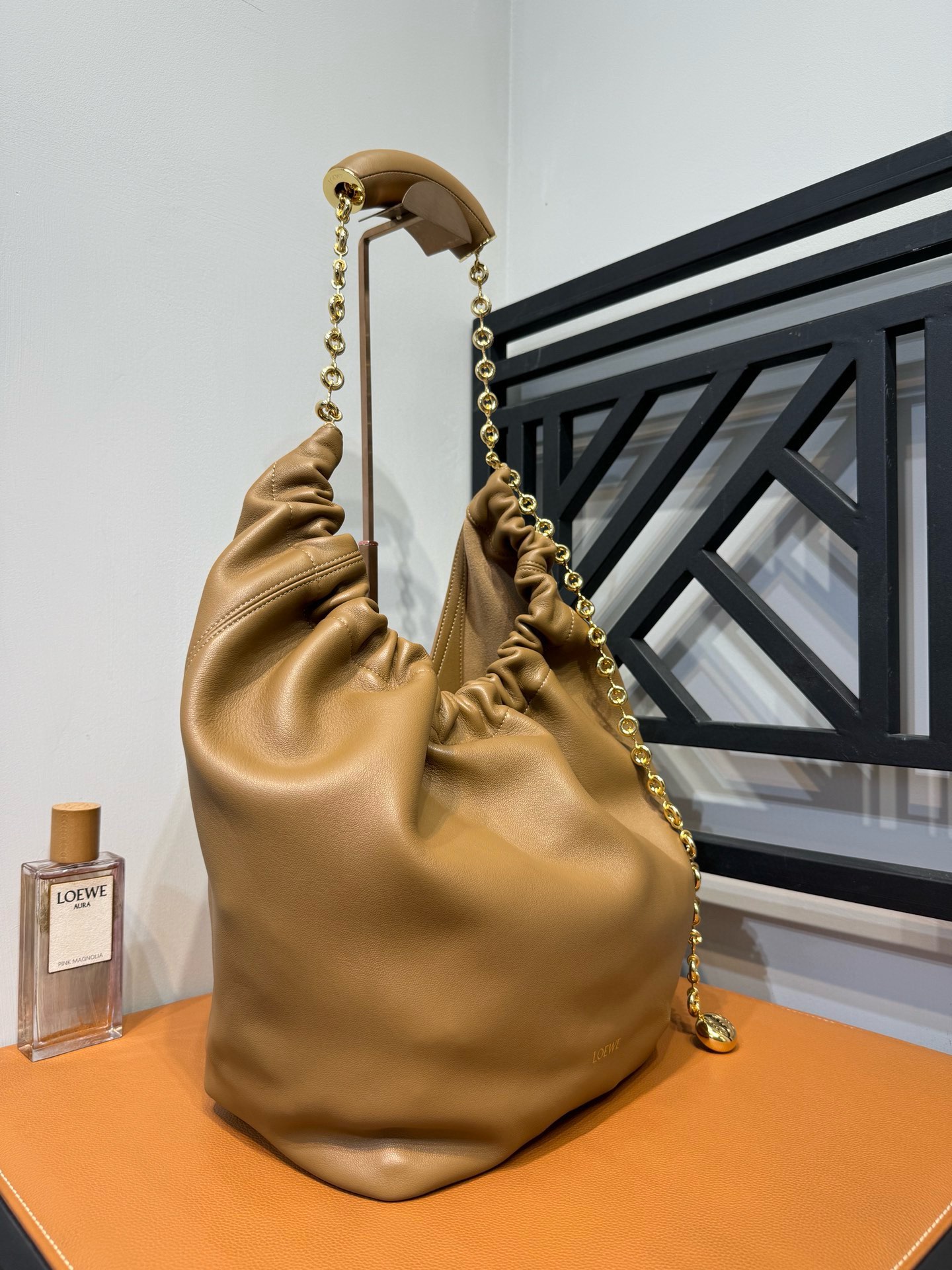 Loewe Squeeze Bag-34*33*13.5CM