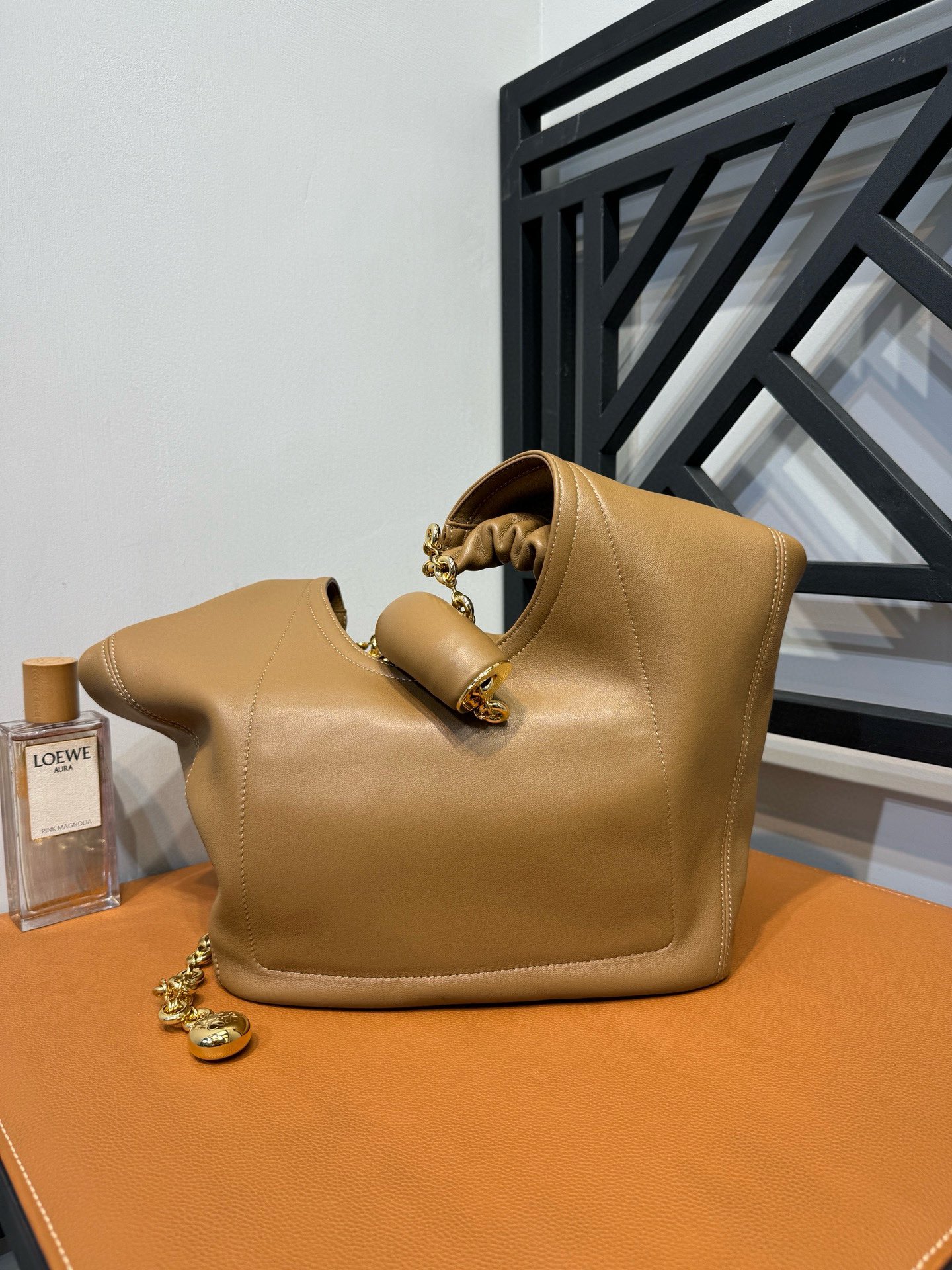 Loewe Squeeze Bag-34*33*13.5CM