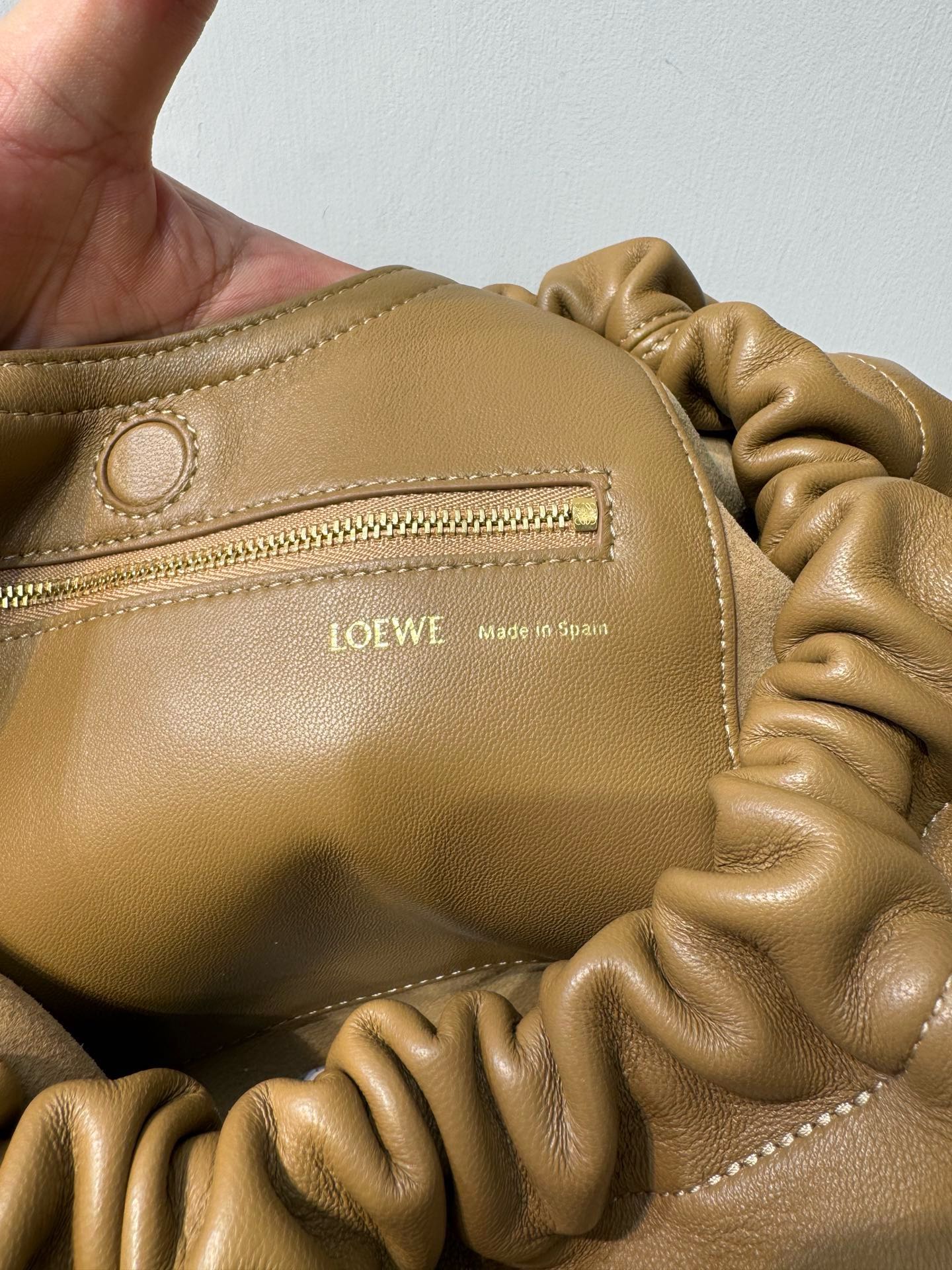 Loewe Squeeze Bag-34*33*13.5CM