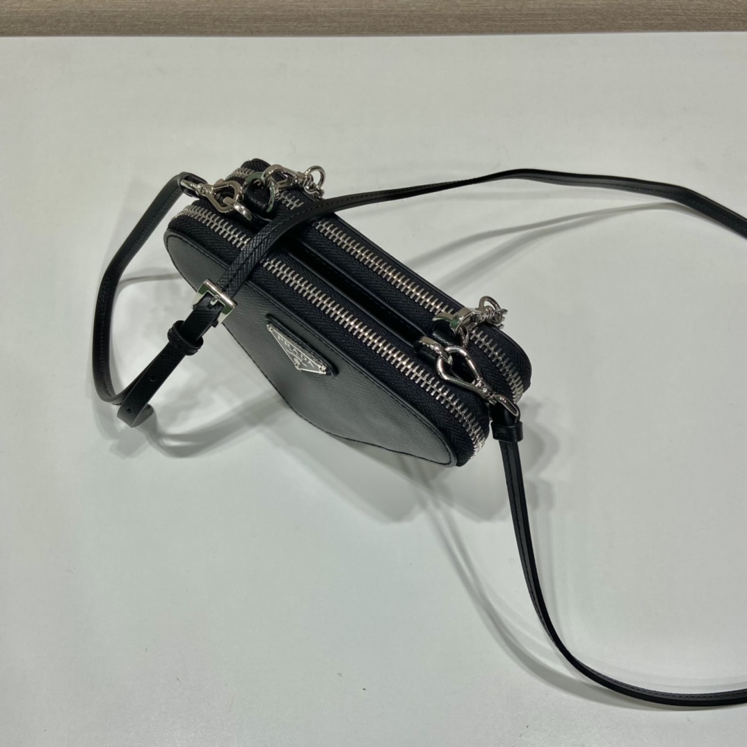 Pra*a 1nr015 double triangle bag -15*10*5cm