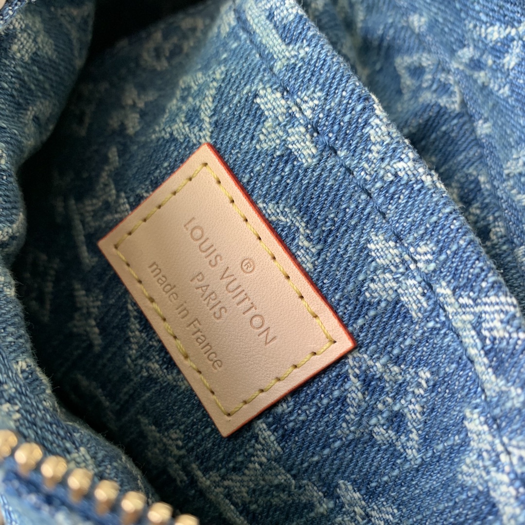 l**is V*t*n croissant mm-21 x 7 x 5cm