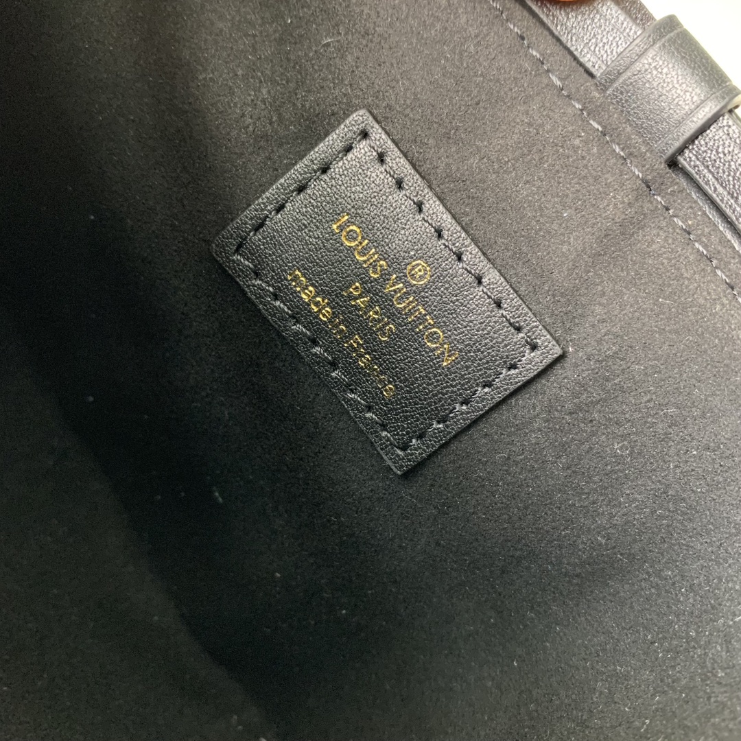 l**is V*t*n m57447 noé purse-11.5*12*11.5cm