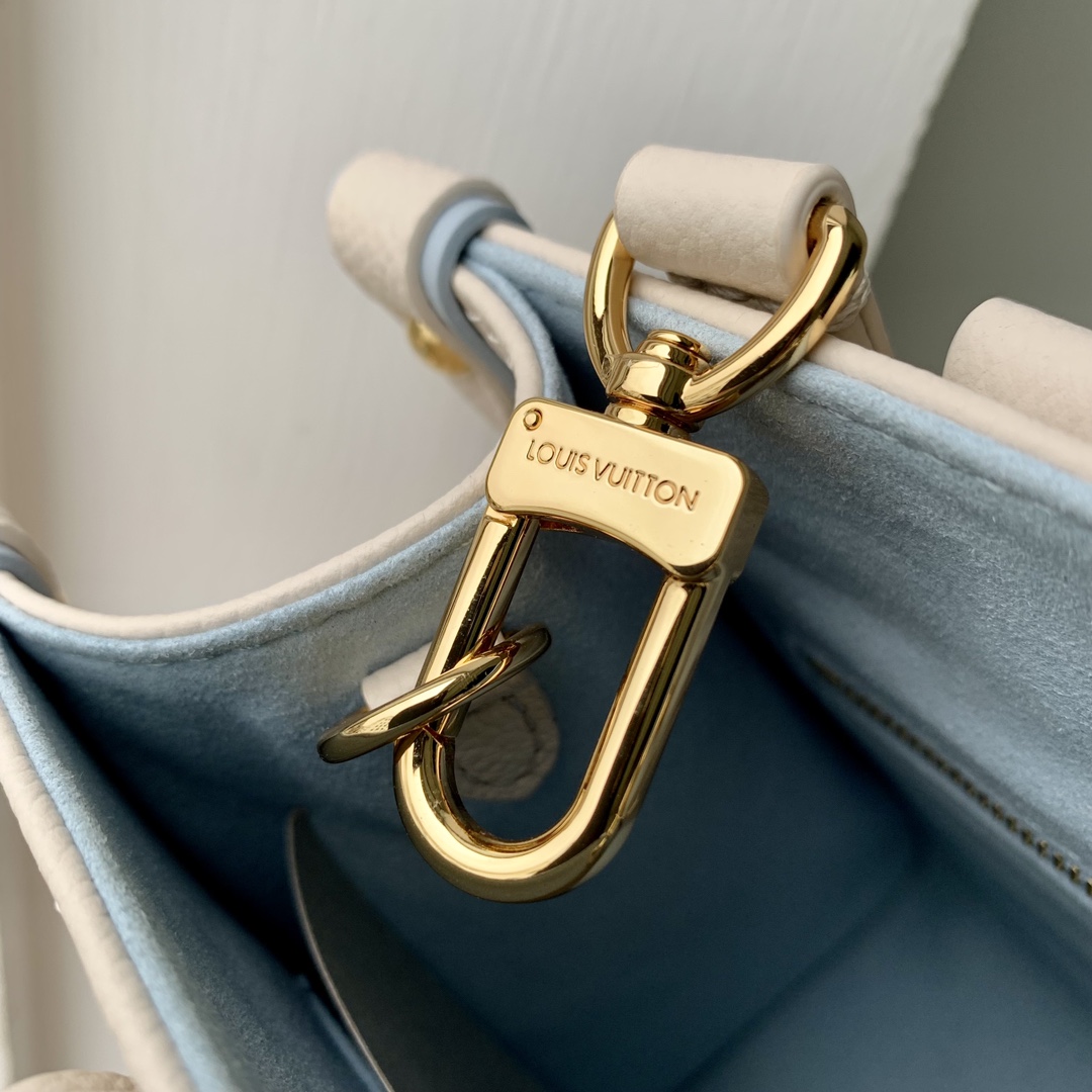 l**is V*t*n onthego handbag-25*19*11.5 cm