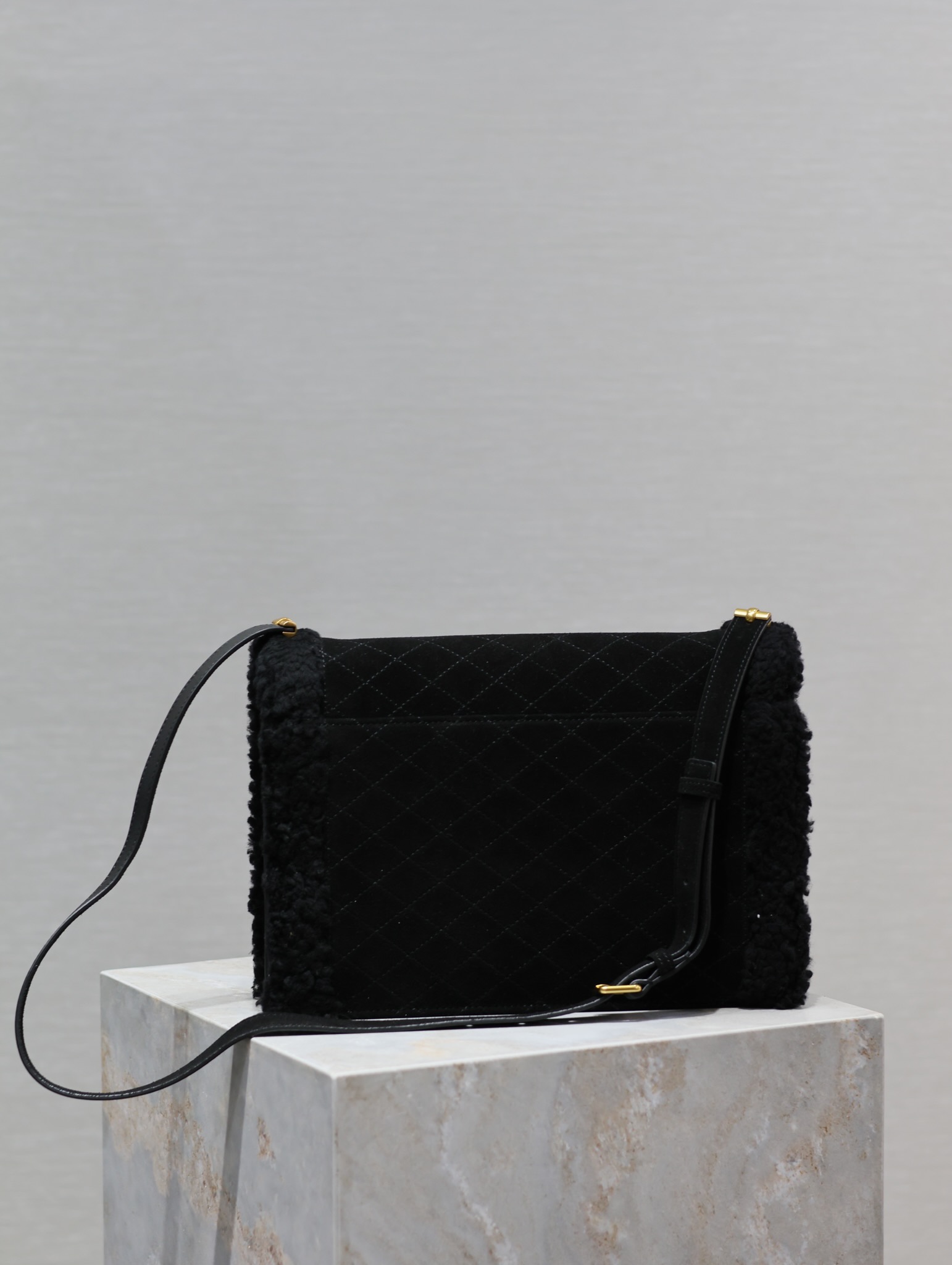 YSL Quilted Grain Envelope Bag-26×18×5CM