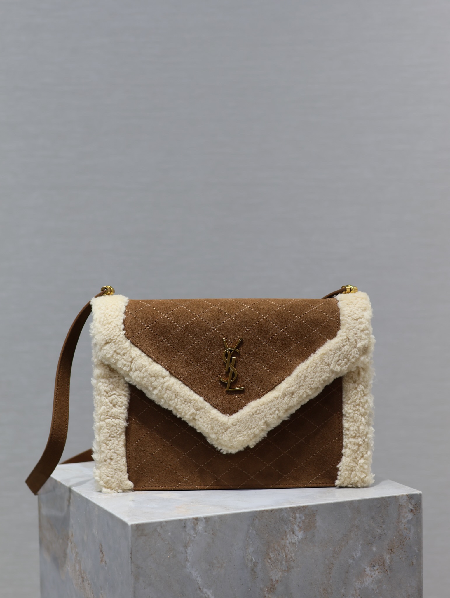 YSL Quilted Grain Envelope Bag-26×18×5CM