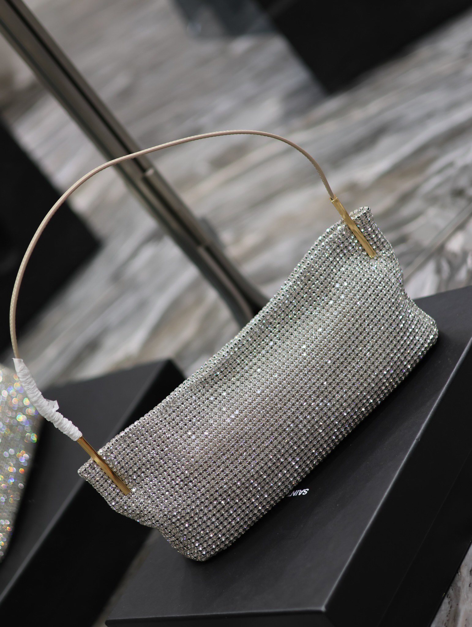 YSL Suzanne Armpit Pouch-28×14×4CM