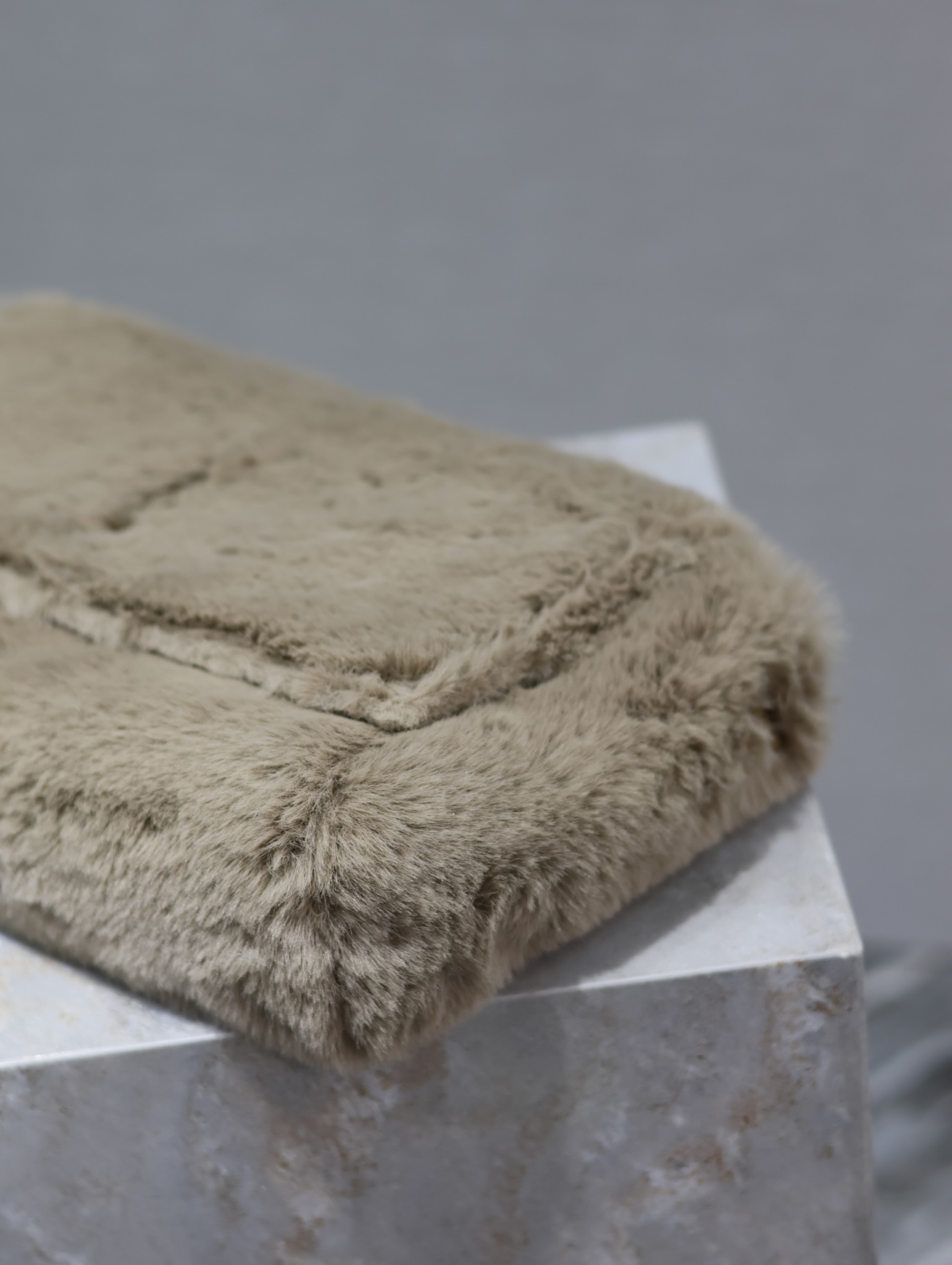 YSL Kate With Raffia-28.5×20×6CM