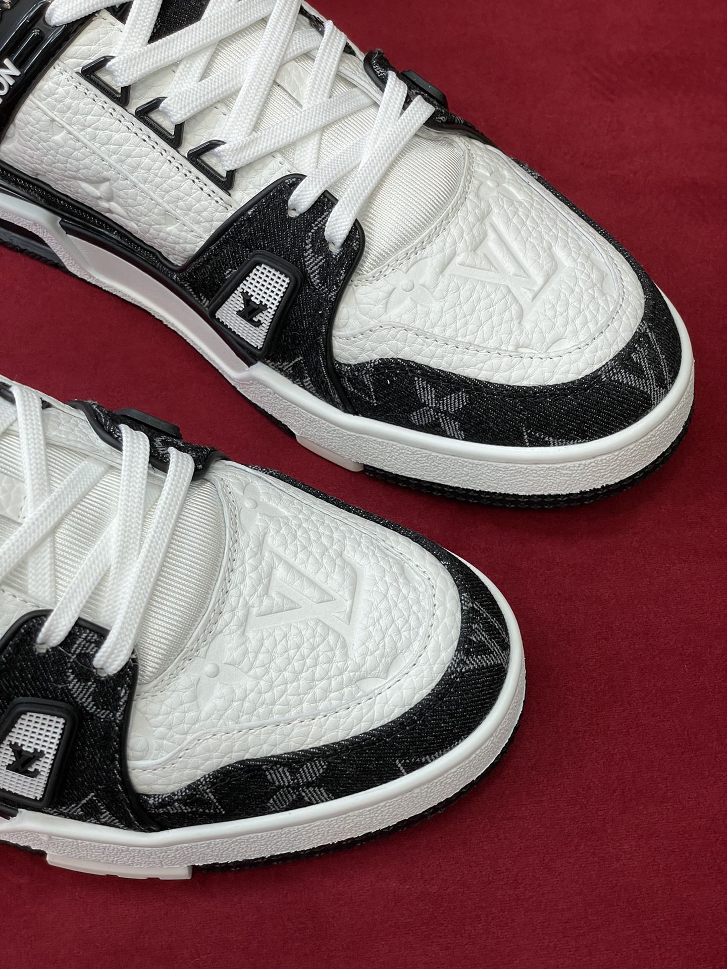 l**is V*t*n trainer2(eu35-45)