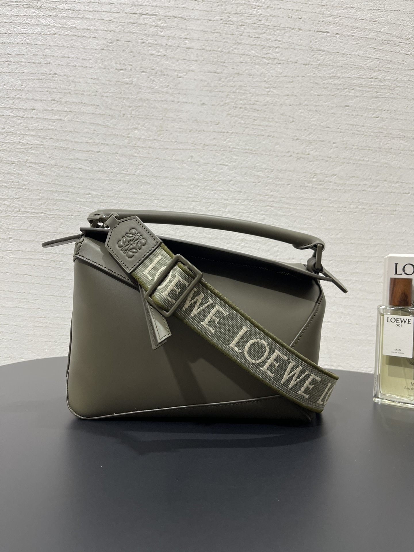 Loewe Puzzle Small Bag-24*10*14CM