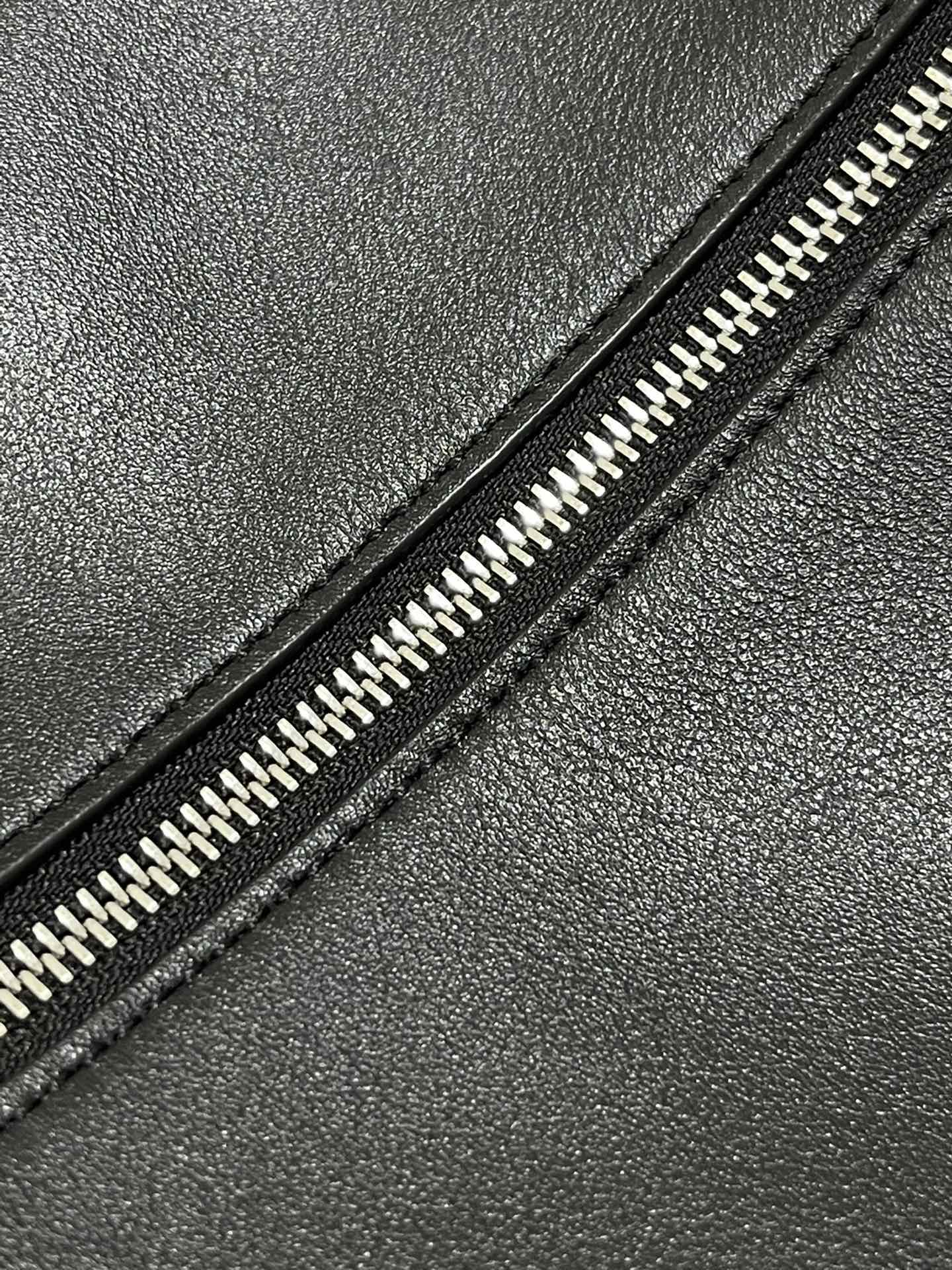 Loewe Cubi Bag-43*29*13.5CM