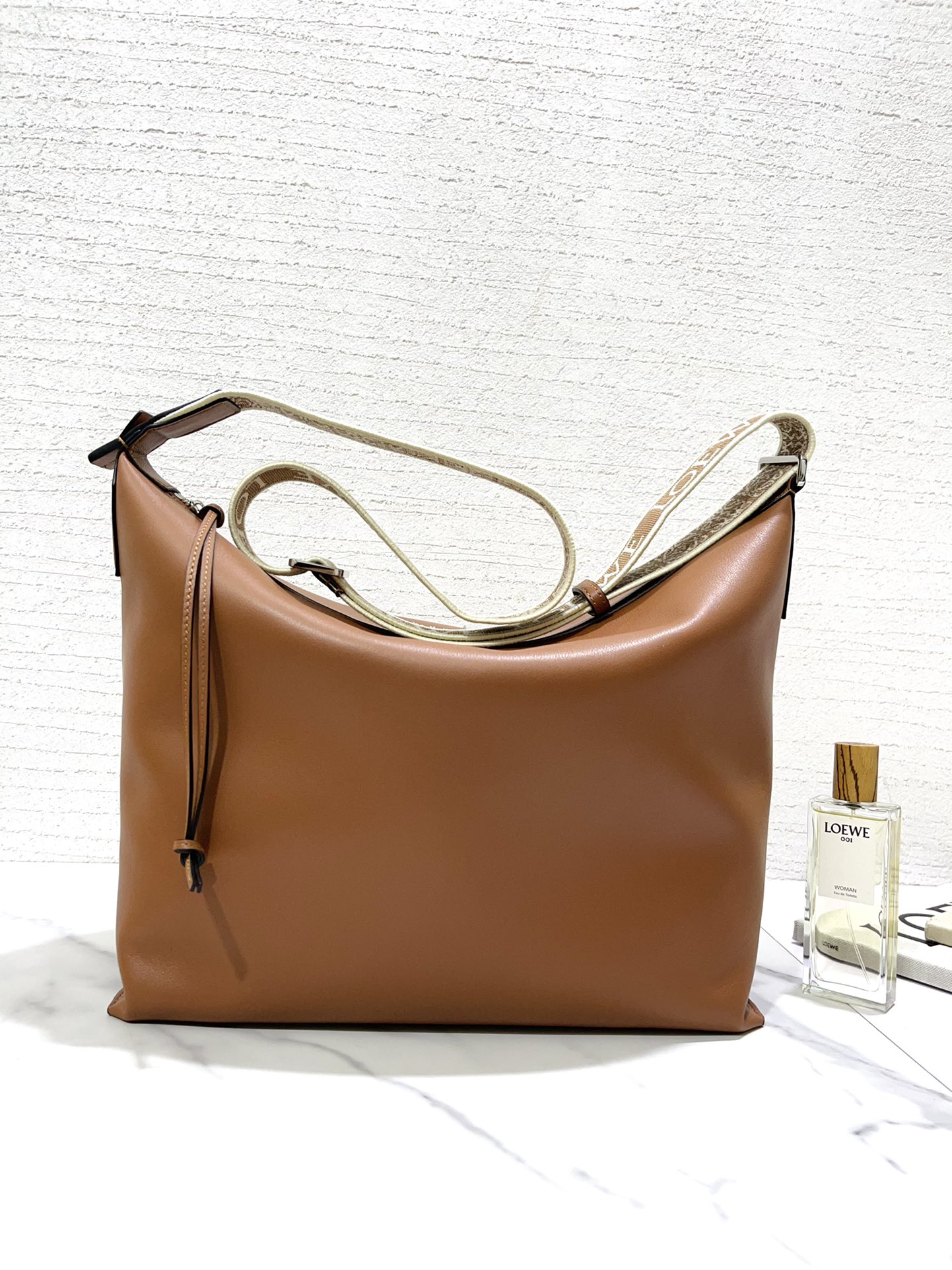 Loewe Cubi Bag-43*29*13.5CM