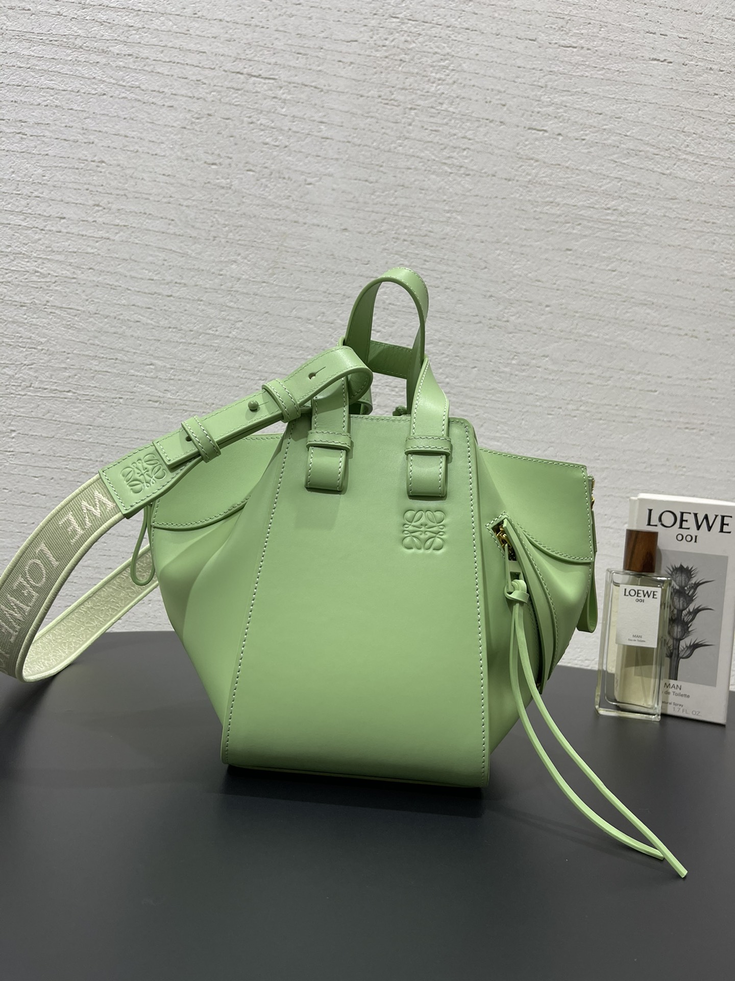 Loewe Hammock Bag-20.8*19.5*14.5CM
