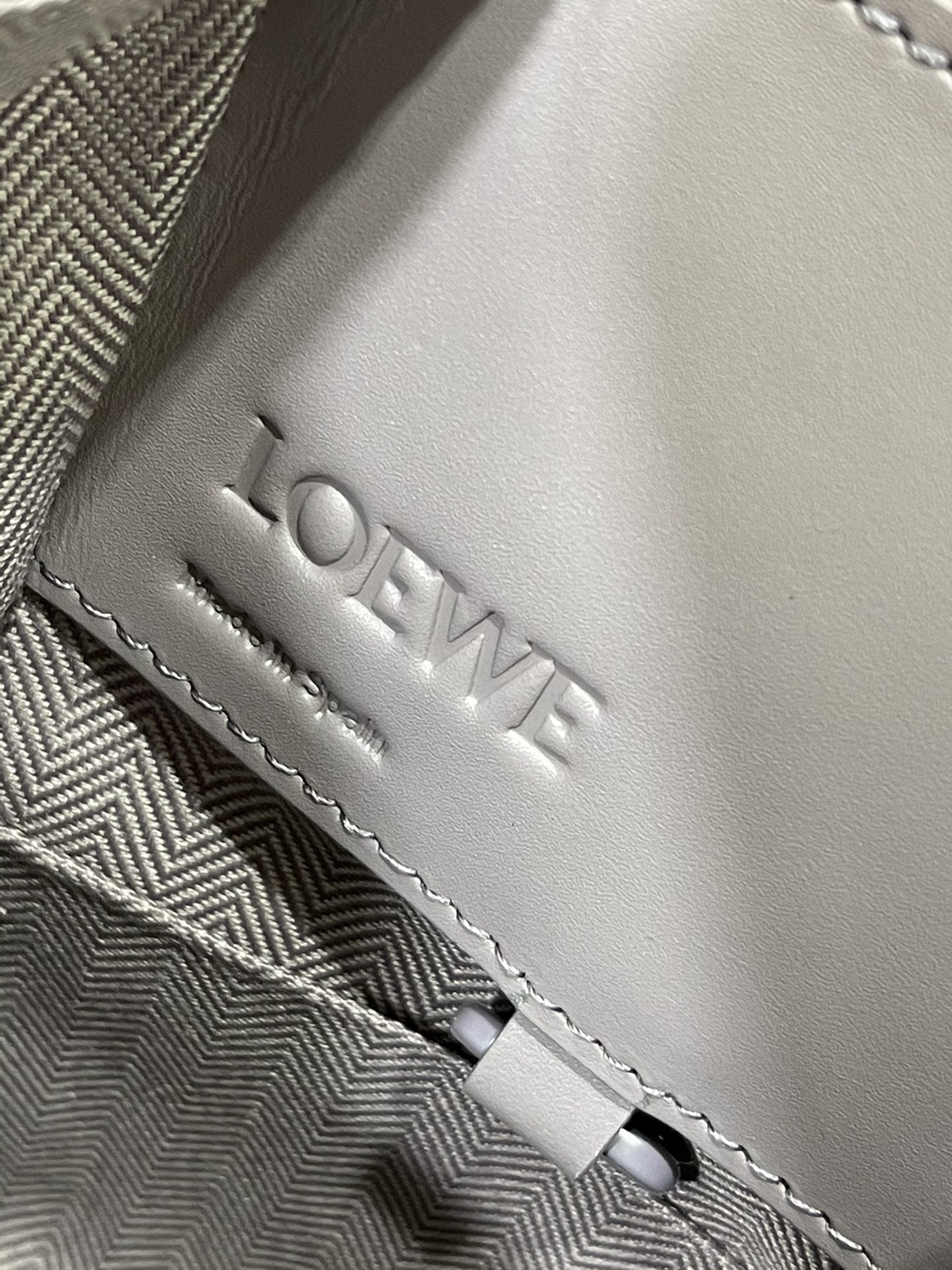 Loewe Hammock Bag-20.8*19.5*14.5CM