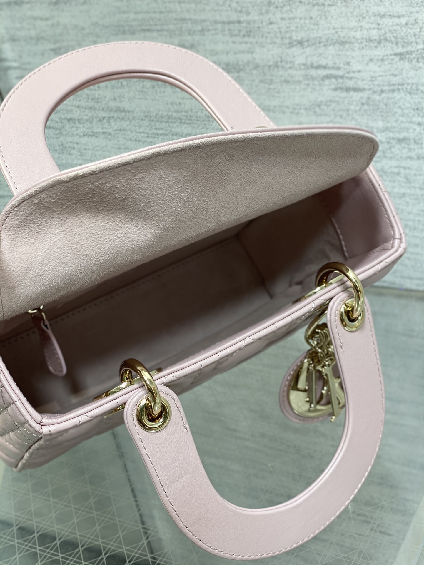 lady D*or bag-gold hardware-20*16.5*8cm