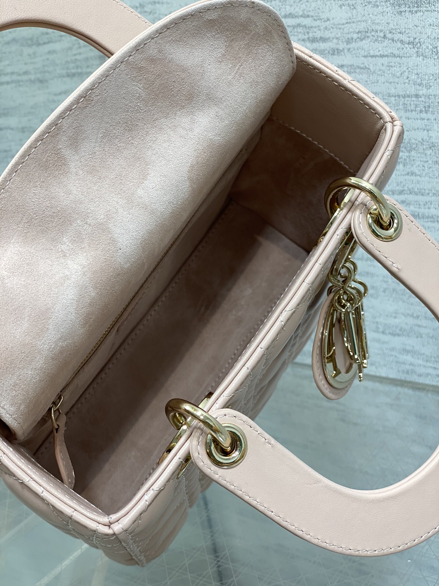 lady D*or bag-gold hardware-20*16.5*8cm