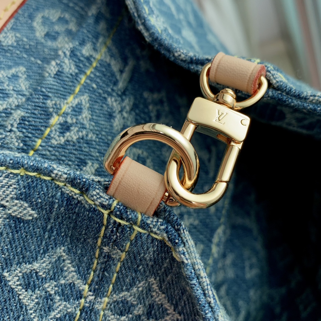 l**is V*t*n venice backpack m46836-24x26x7cm