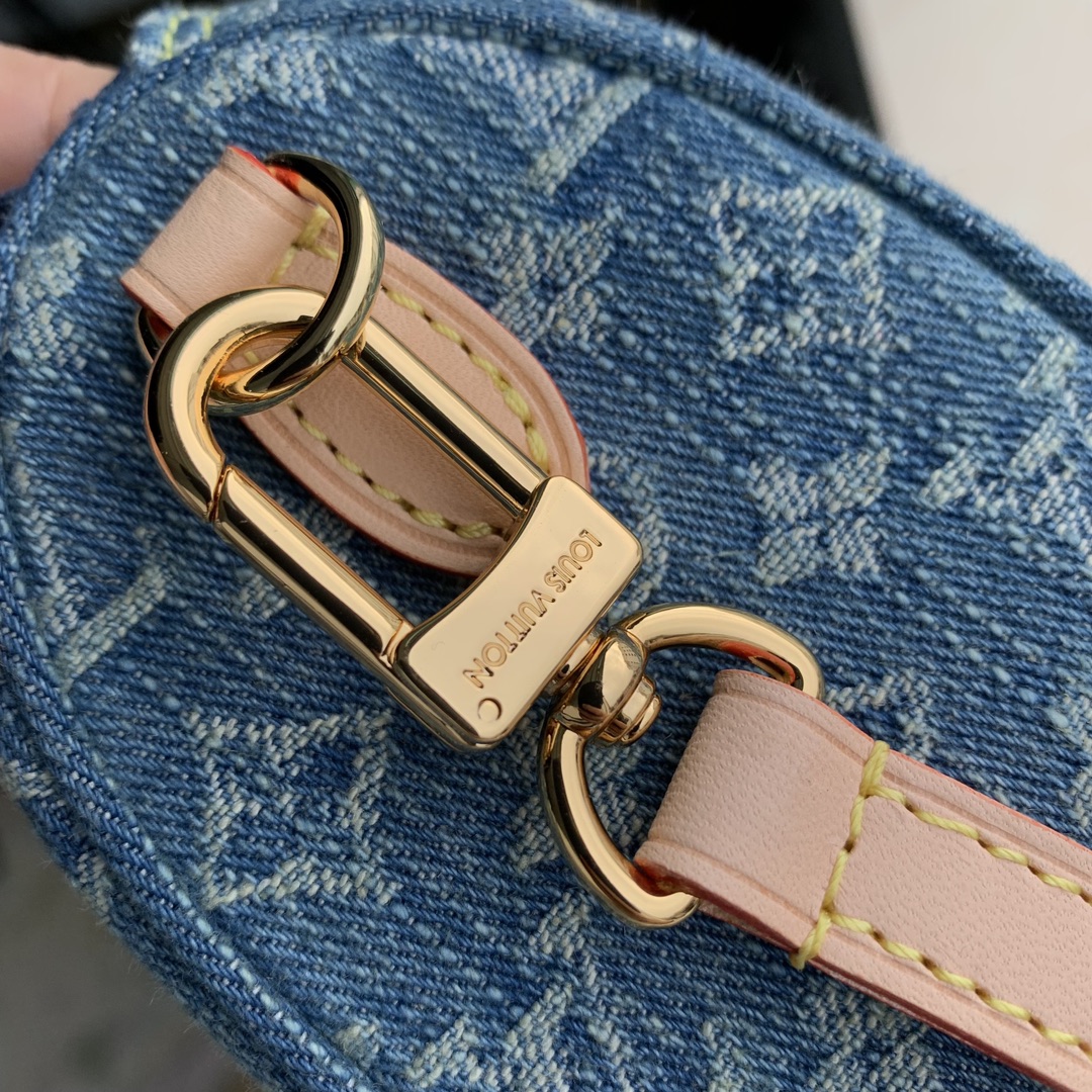 l**is V*t*n speedy nano-m82950-16 x 10 x7.5cm