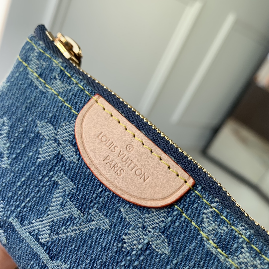 l**is V*t*n wallet-12*7*1.5cm