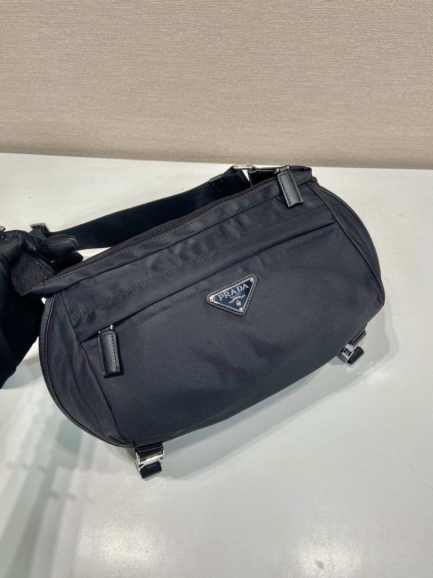 Pra*a 2vh99 messenger bag-27*15.5*14cm