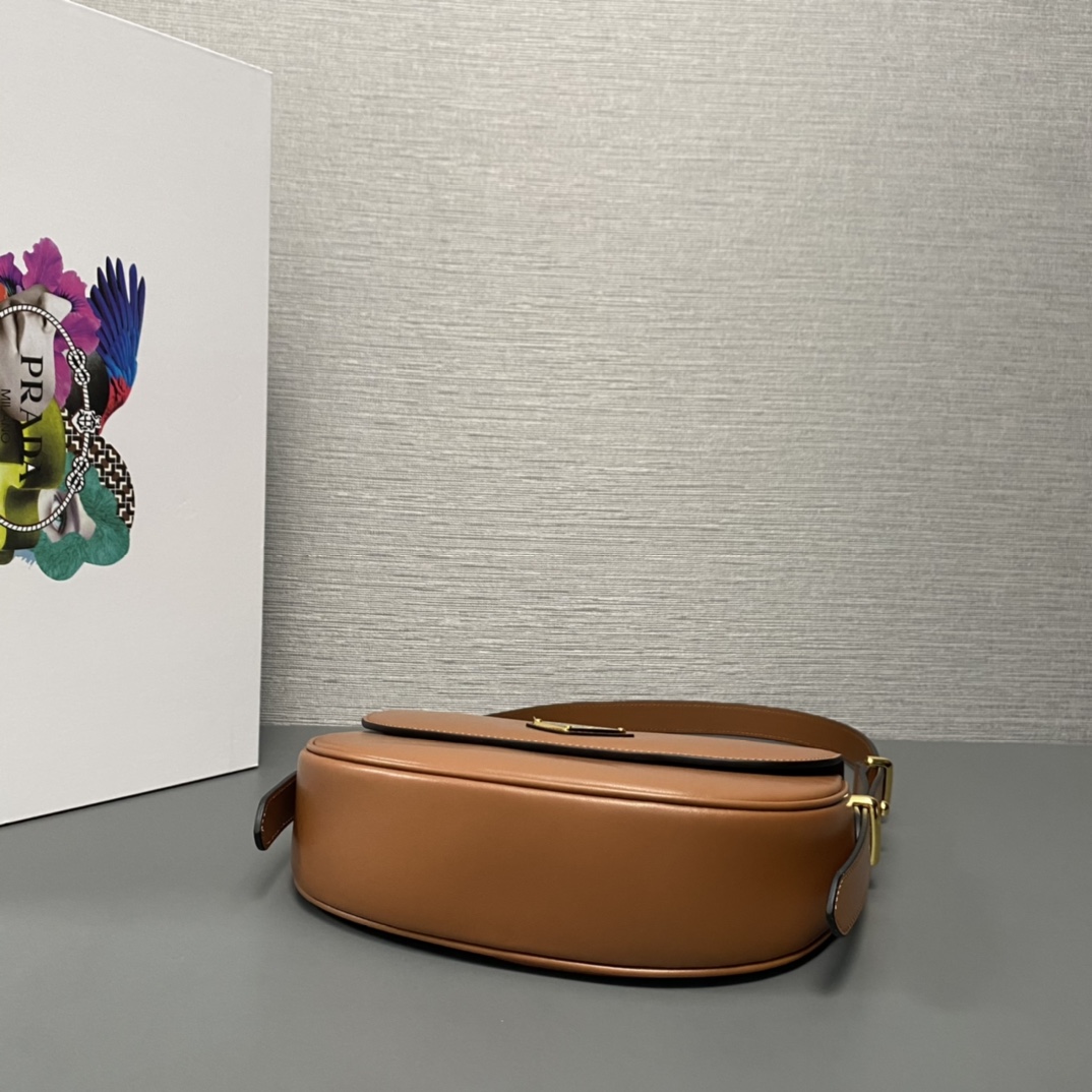 Pra*a moon handbags 1bd365-22*17*5.5cm