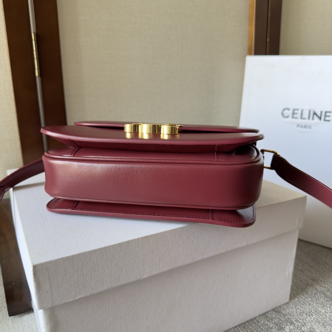 Celin Triomphe Shoulder Bag-22.5x16.5x7.5CM