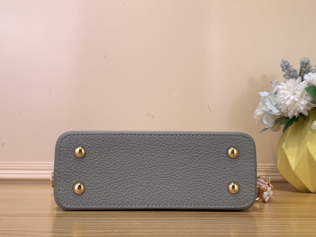 l**is V*t*n mini capucines handlebag-21*14*8cm