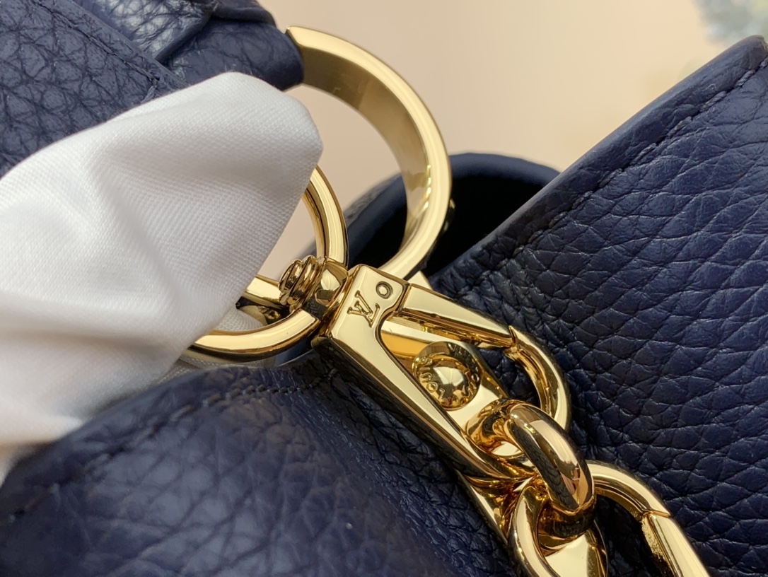 l**is V*t*n capucines handlebag-27*18*9cm