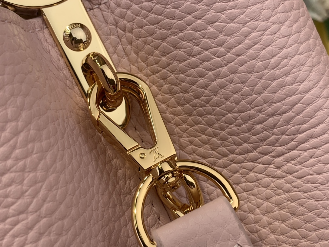 l**is V*t*n capucines handlebag-31.5*20*11cm