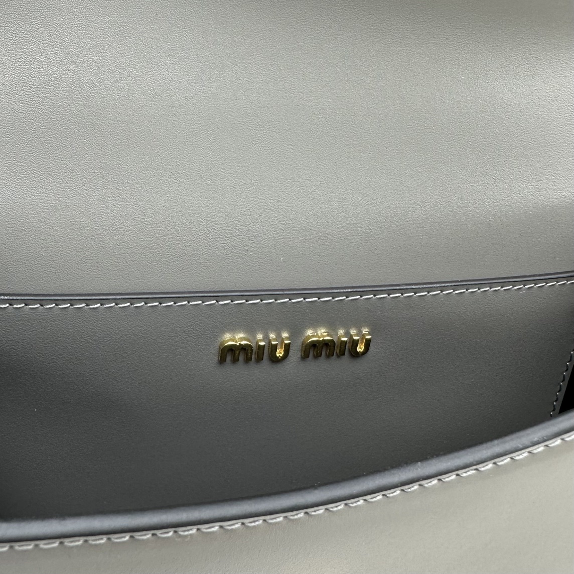MiuMiu Box Bag-20*13.5*5.5CM
