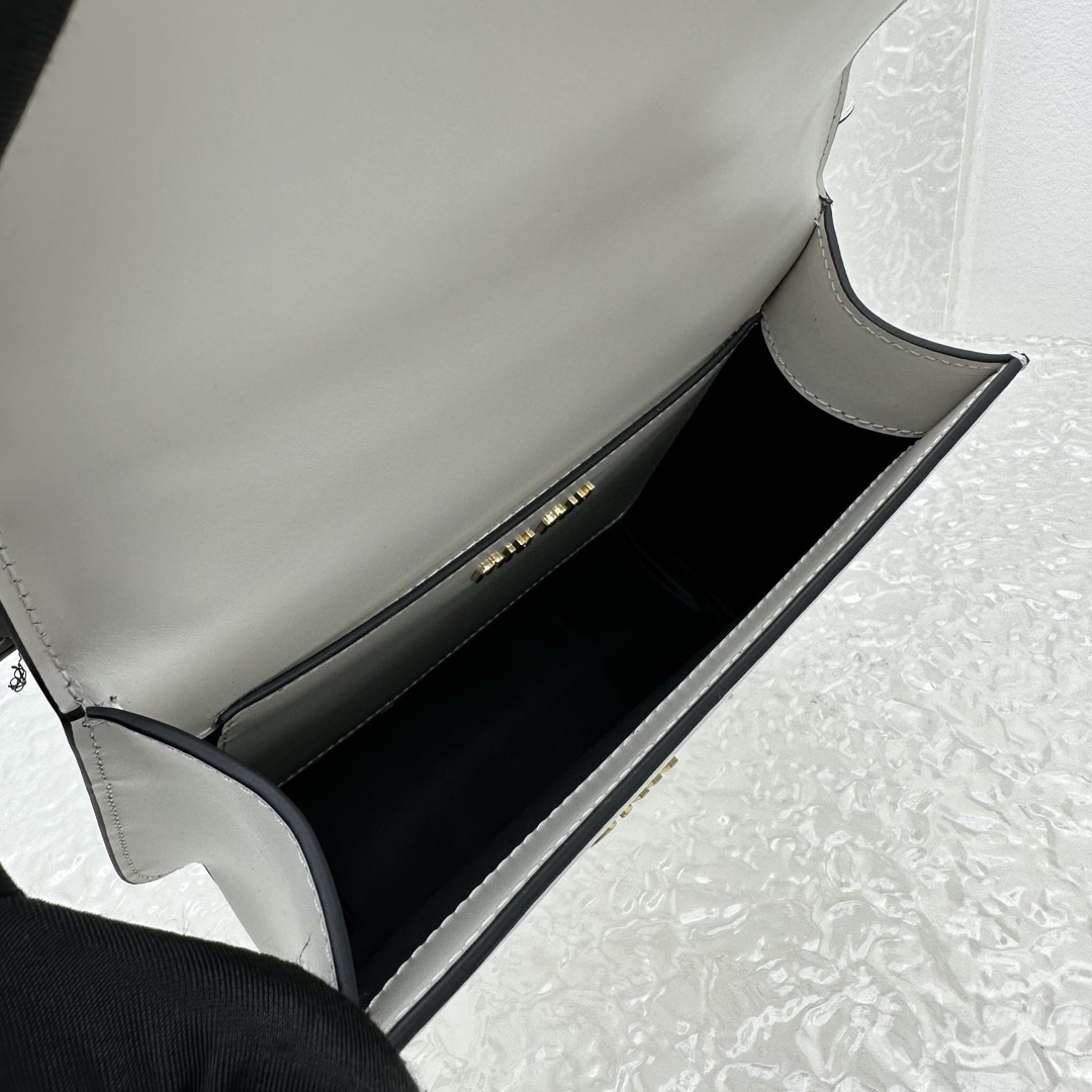 MiuMiu Box Bag-20*13.5*5.5CM