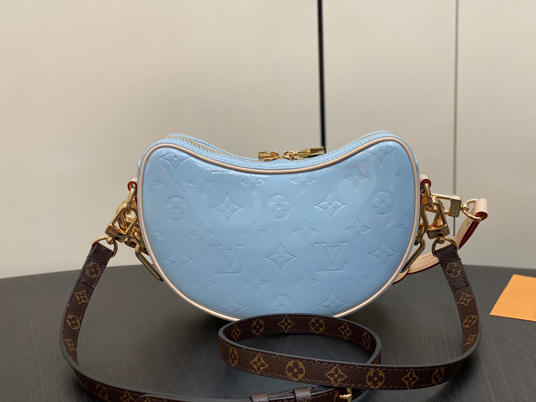 l**is V*t*n croissant m24021-21 x 13 x 7cm