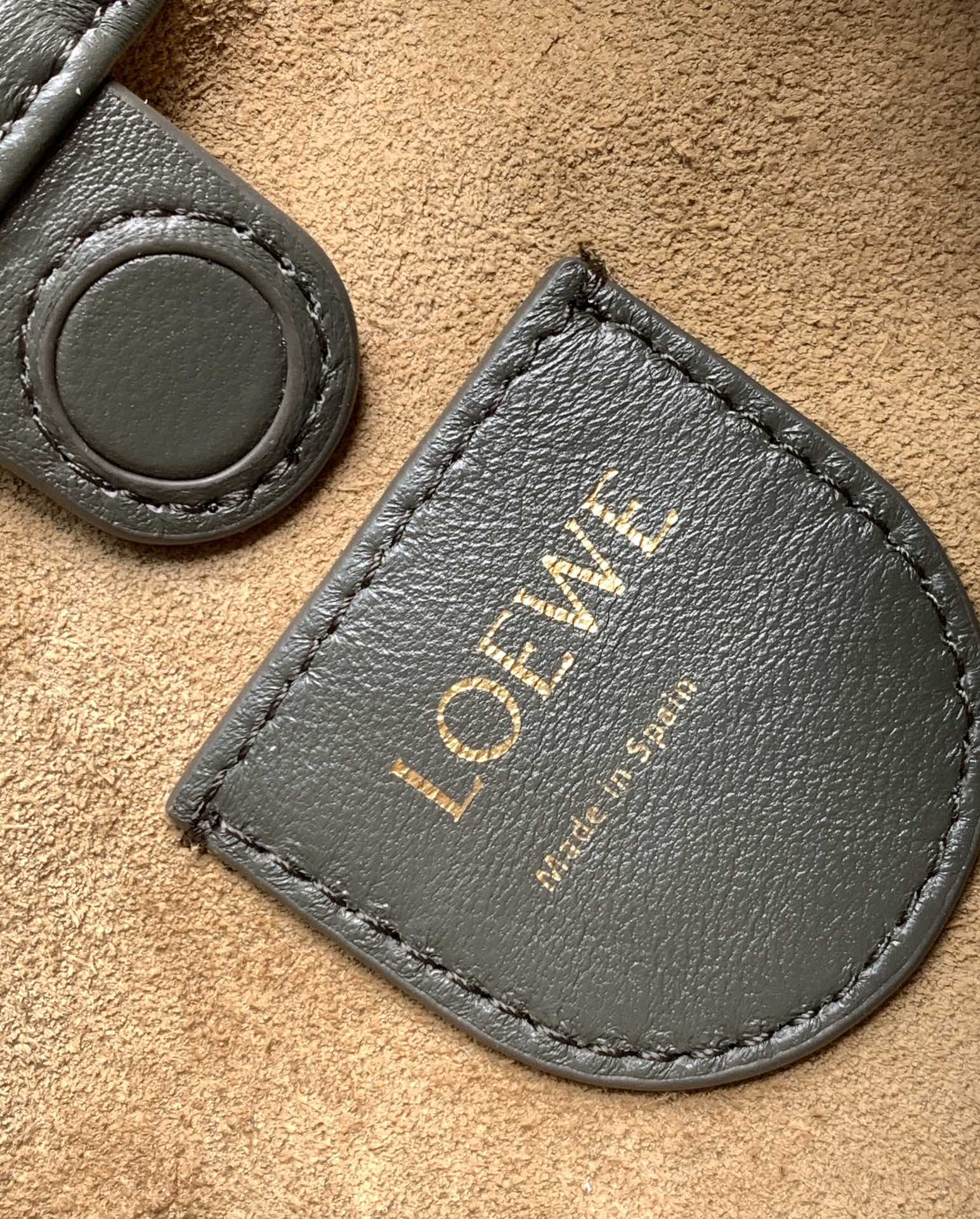 Loewe Mini Flamenco Purse Bag-23*17*5.5CM