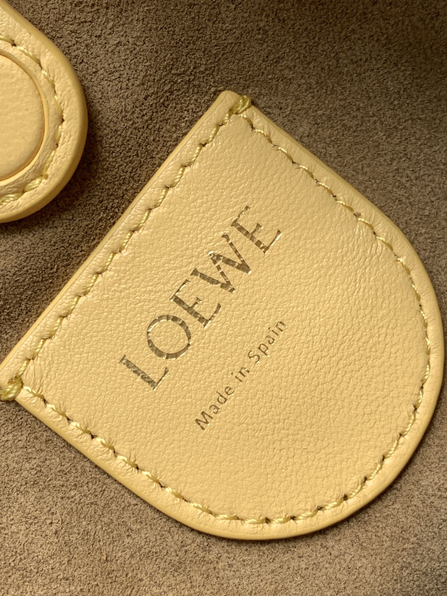 Loewe Mini Flamenco Purse Bag-23*17*5.5CM