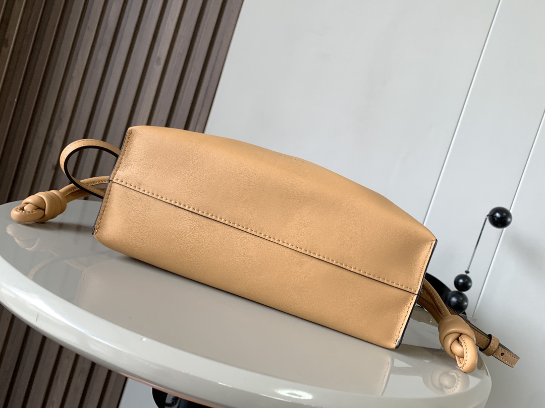 Loewe Flamenco-22.5*18*9CM