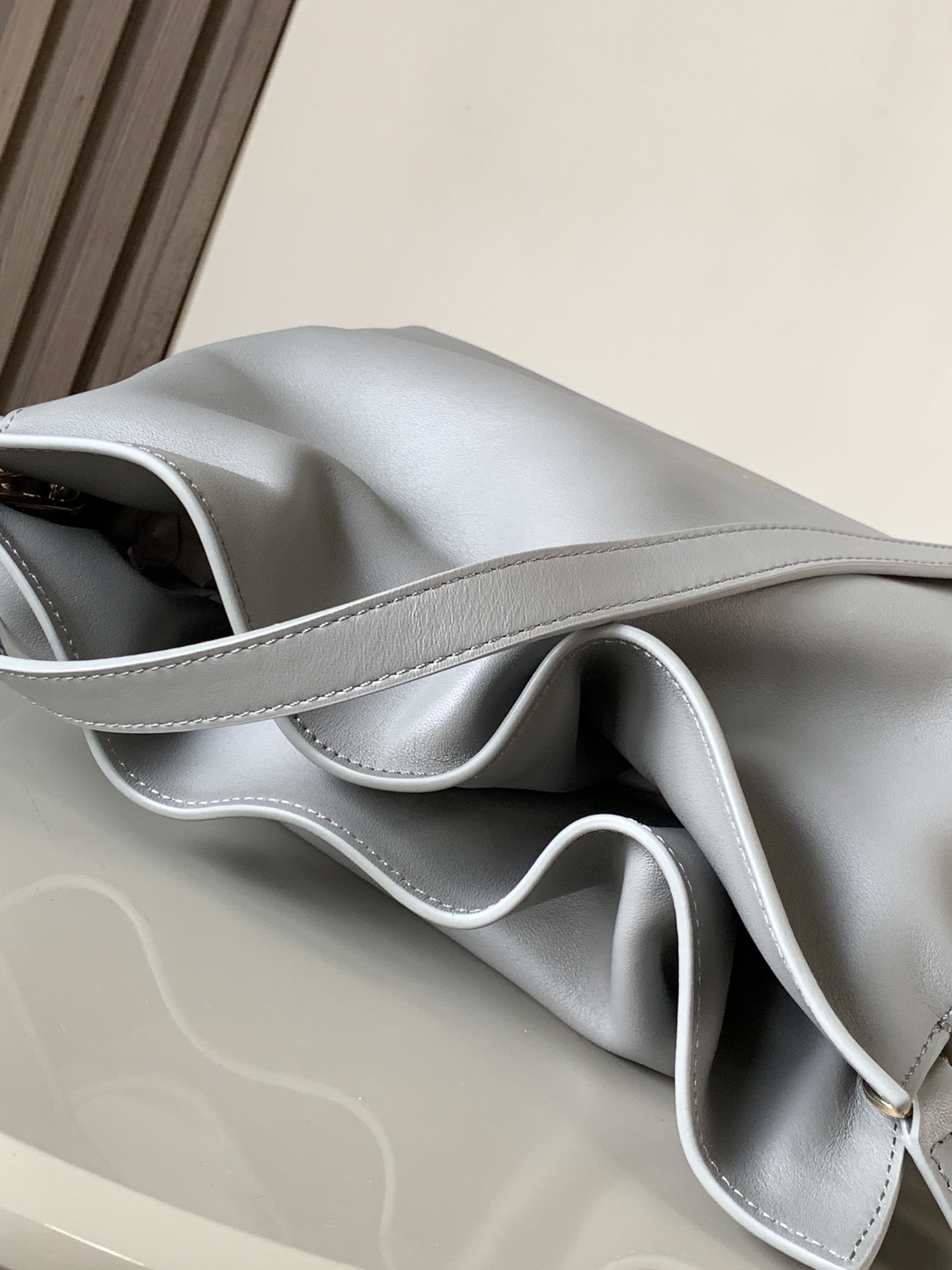 Loewe Flamenco-30*24.5*10.5CM