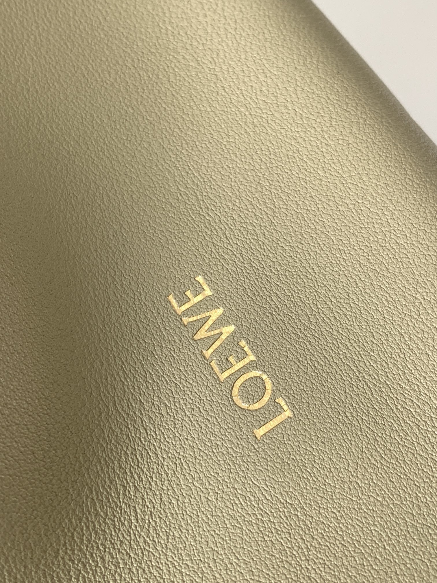 Loewe Flamenco-30*24.5*10.5CM