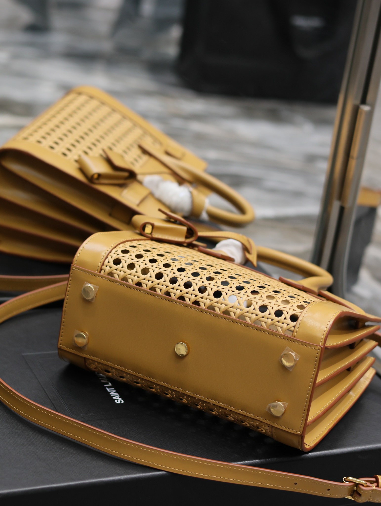 YSL Sac De Jour-22CM