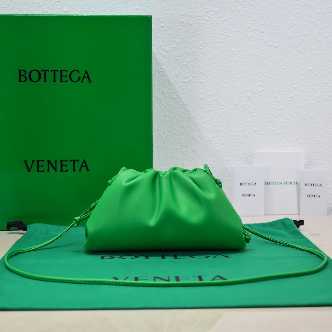 Bo*te*ga ve*ne*ta the pouch bag-22*9cm