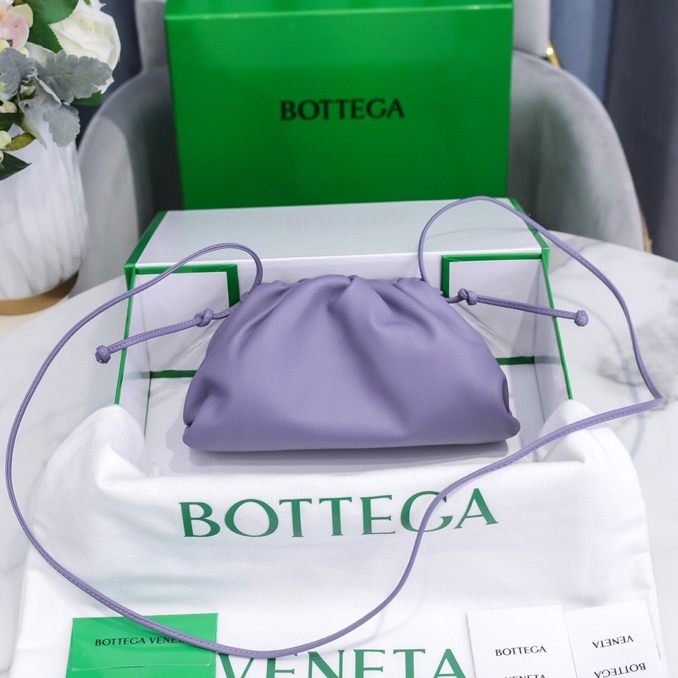 Bo*te*ga ve*ne*ta the pouch bag-22*9cm