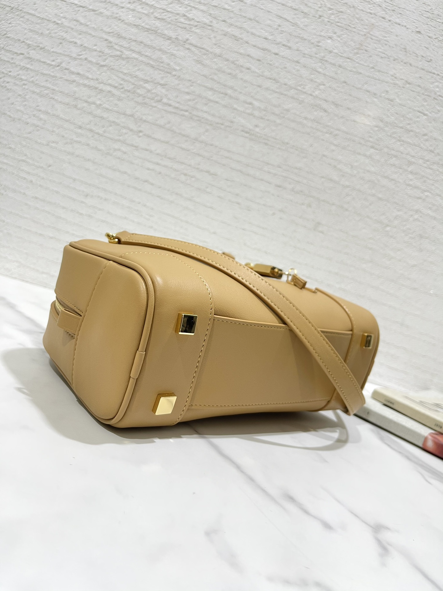 Loewe Amazon Bag-23*16*10CM