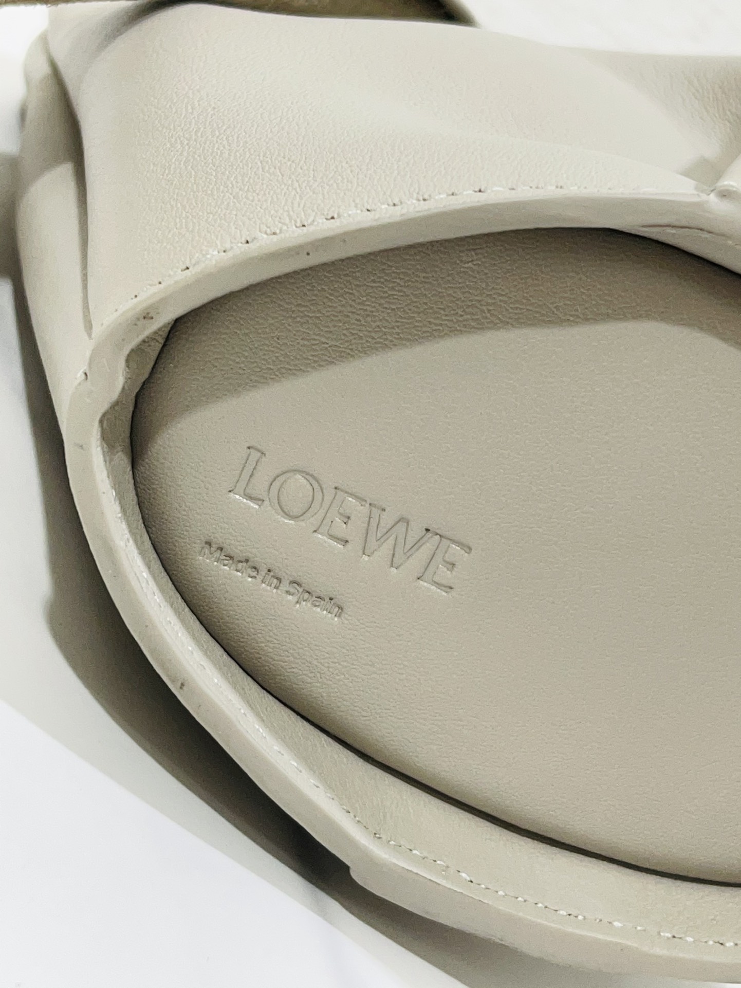 Loewe Bag-18.5*16*9CM