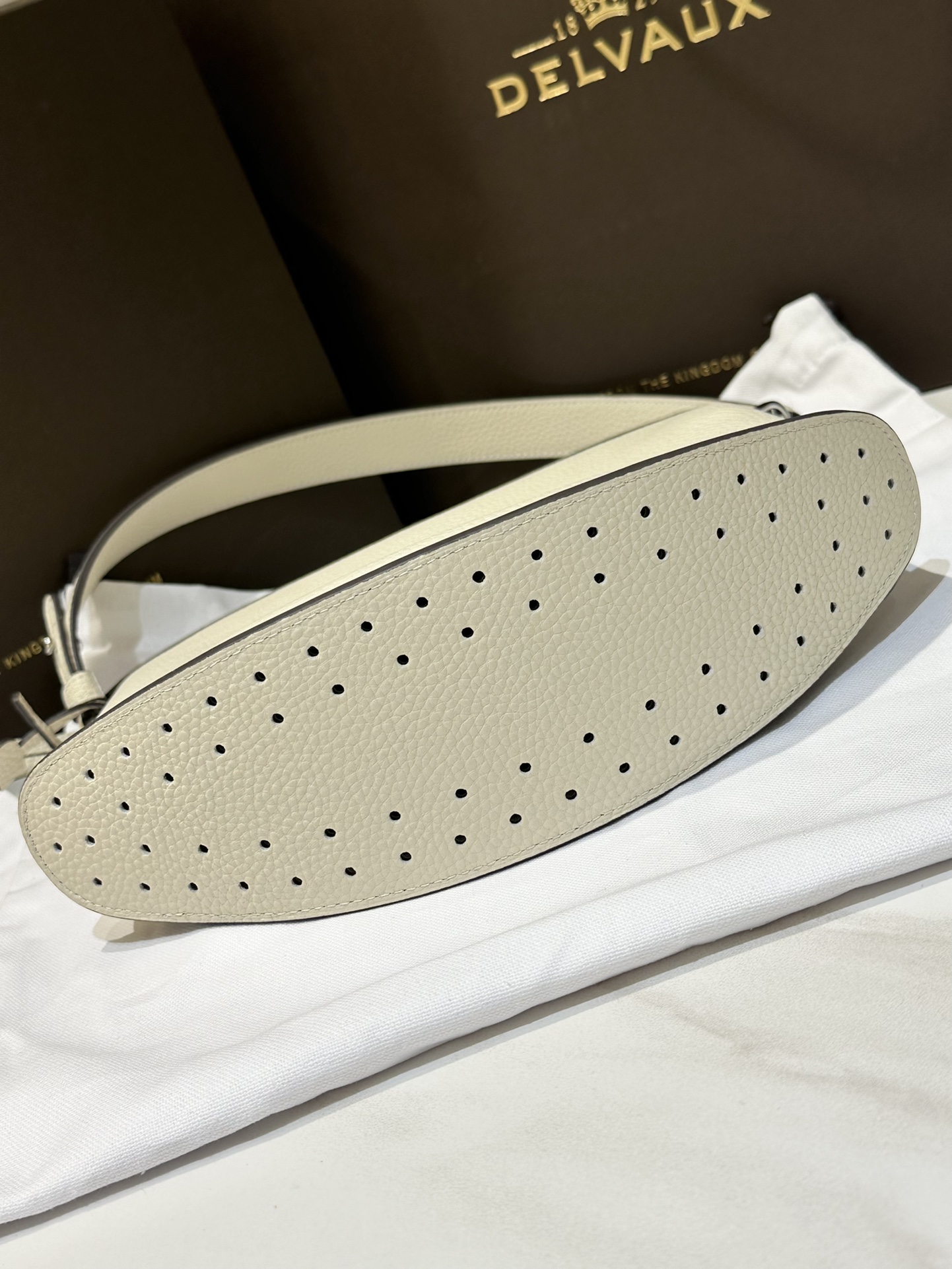 Delvaux Pin Swing Tote-29*9*20CM