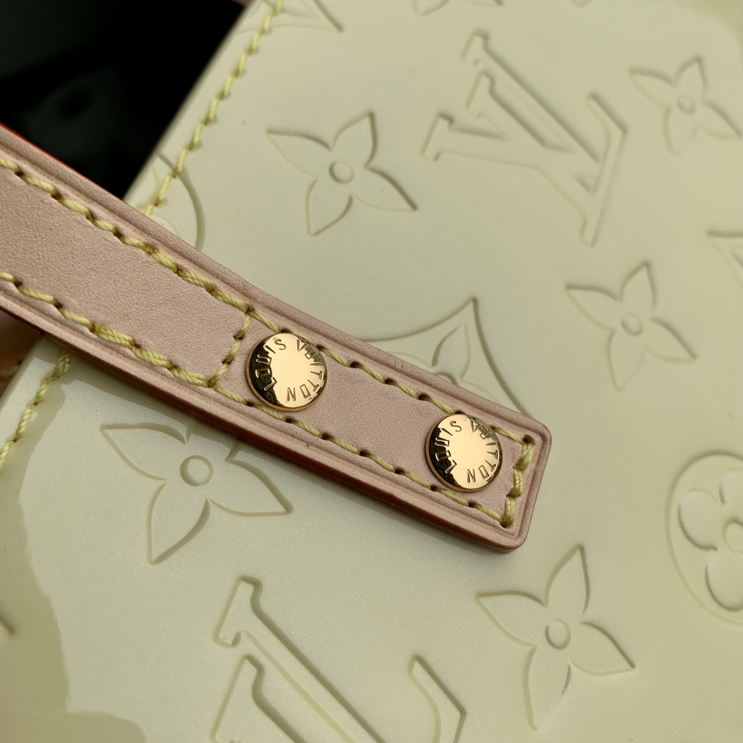 l**is V*t*n reade handbags m24144-22 x 16.5 x 11cm