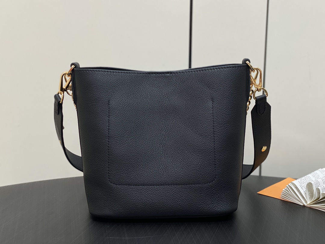 l**is V*t*n lock and walk handlebag-m24006-20*20.5*12cm