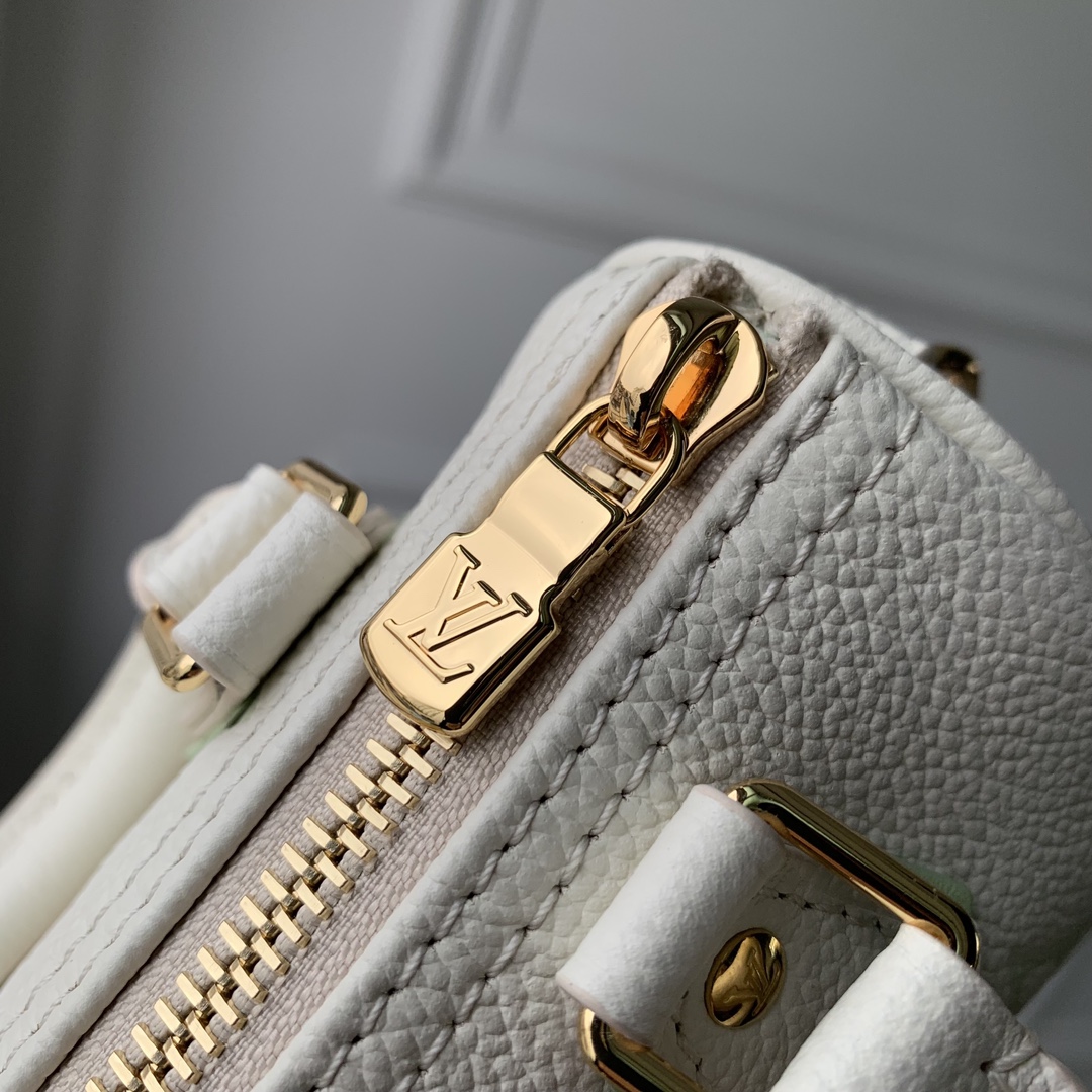 l**is V*t*n nano speedy-16*10*7.5cm