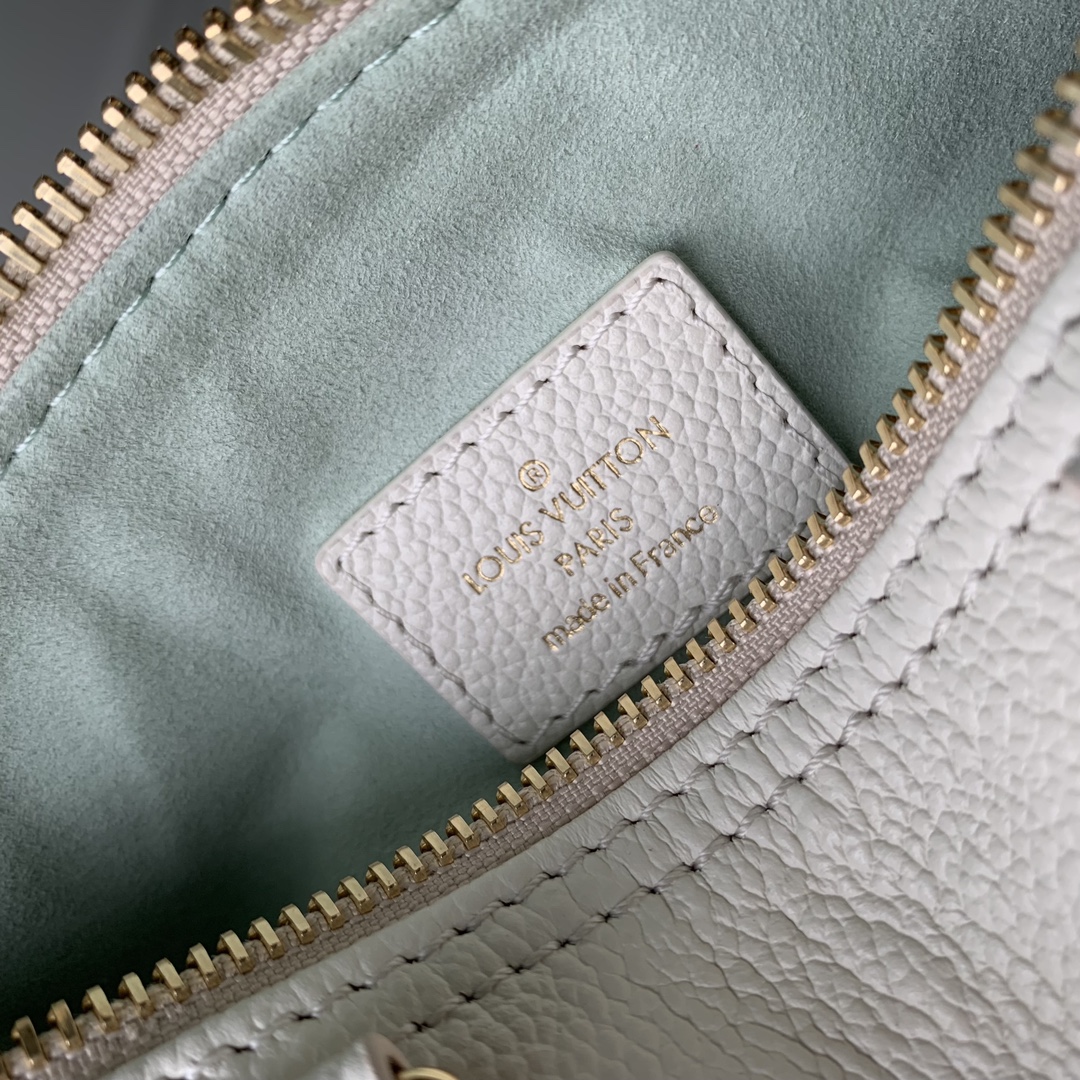 l**is V*t*n nano speedy-16*10*7.5cm