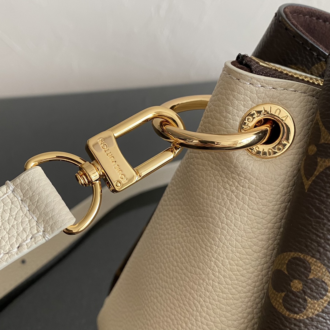 l**is V*t*n opéra bb handbag-36*22*18cm