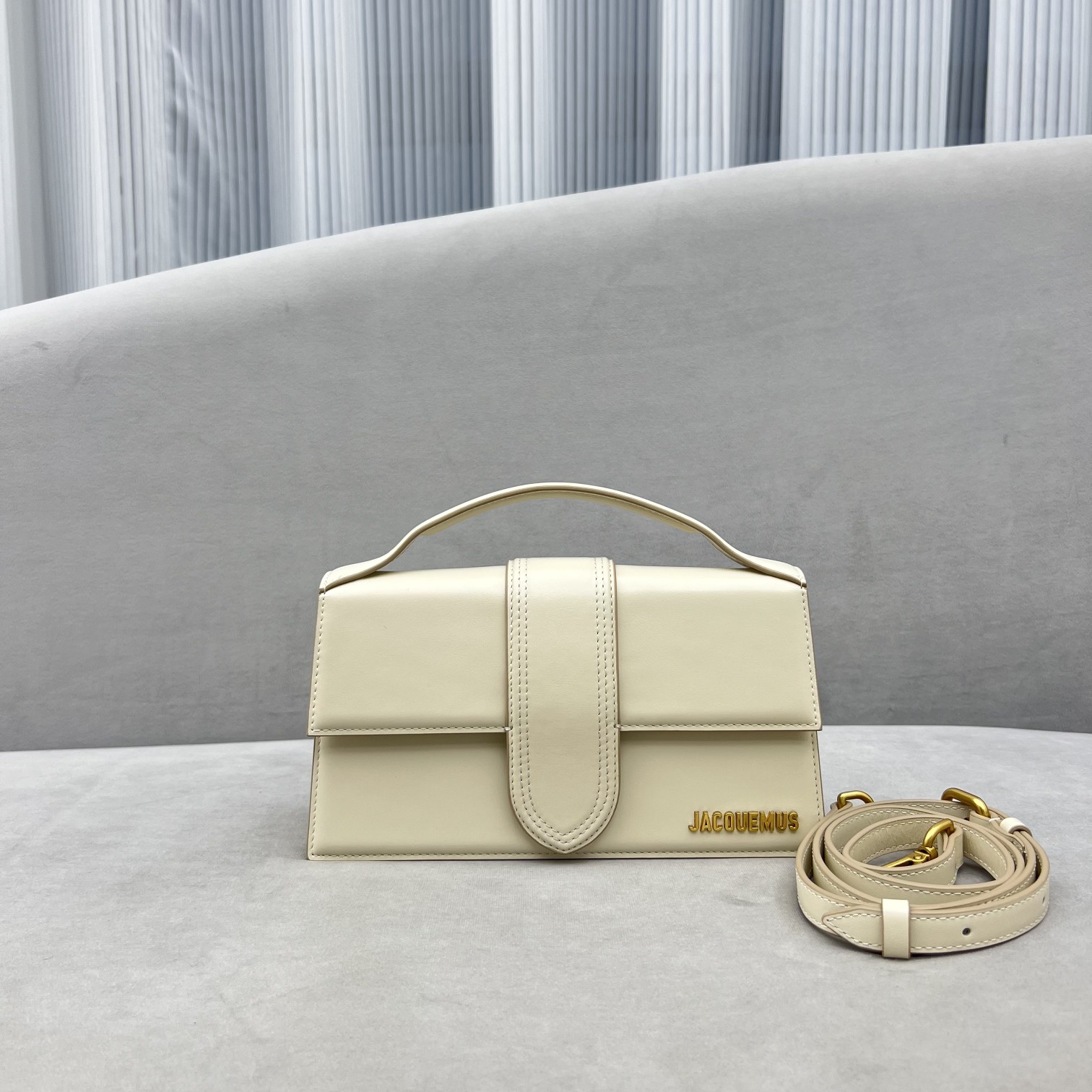 Jacquemus Large Bamnino Bag-24x13x7CM