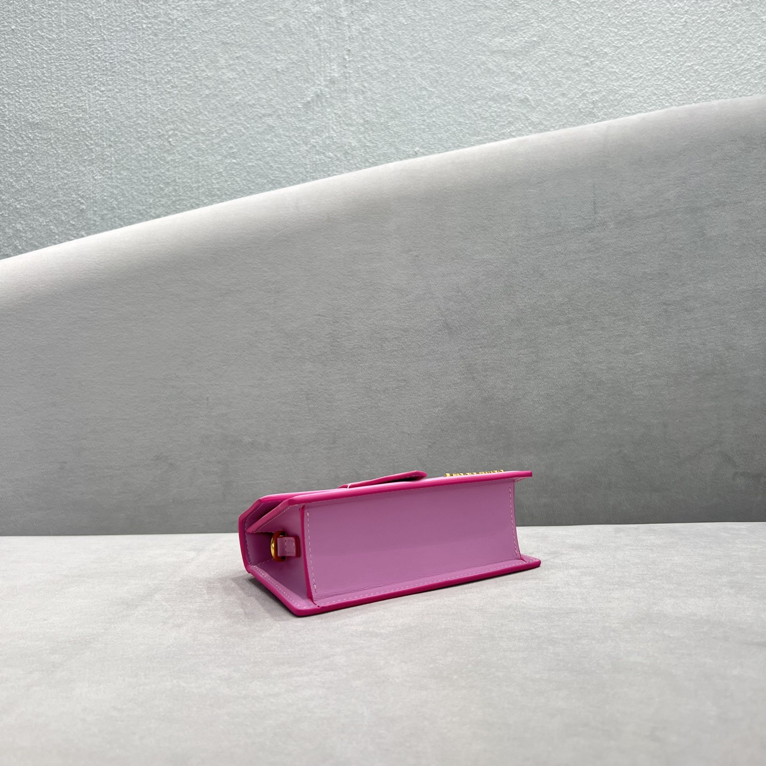 Jacquemus Small Bamnino Bag-18x6x7CM